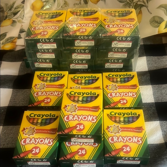 Crayola Other - Crayola 24-Count Crayons - Vibrant Colors 19 boxes